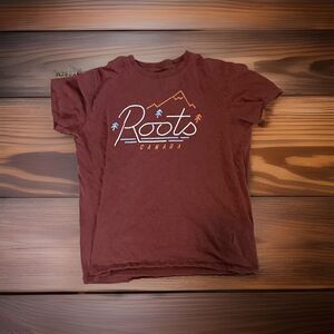 Roots Canada Men’s Size Small T-shirt Short Sleeve Maroon Logo 100% Cotton